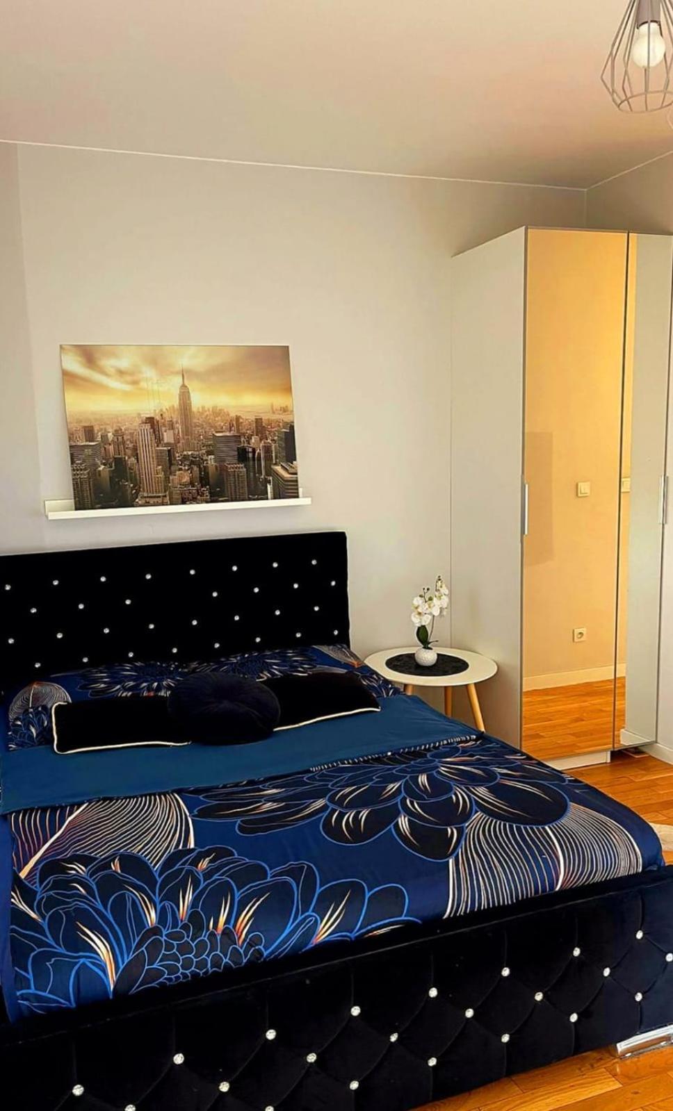 Homecomfort Apartament Delux Varşovia Exterior foto